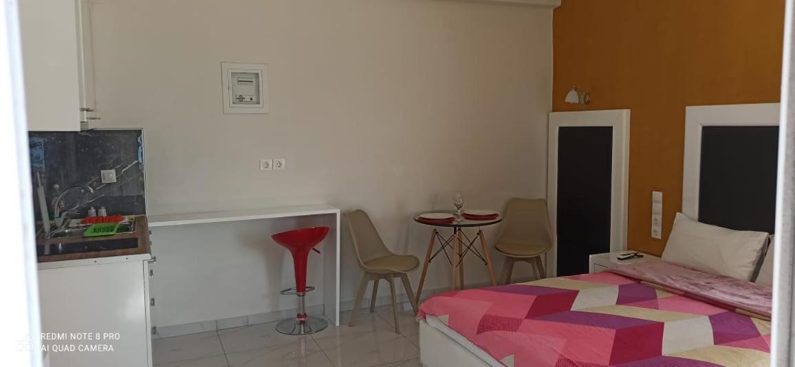 Spiros Rooms Кастросикия Екстериор снимка