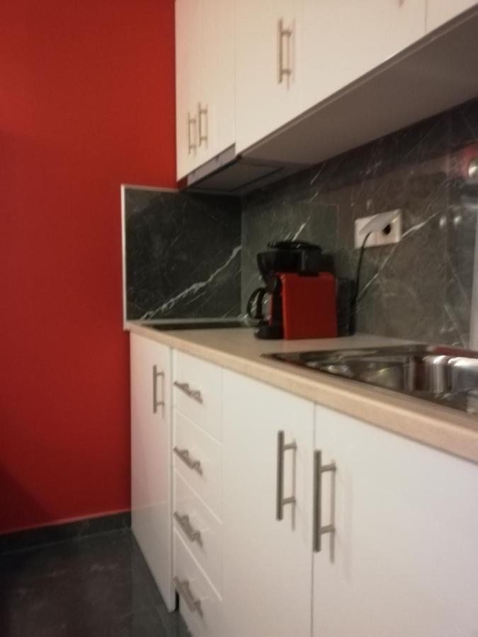 Spiros Rooms Кастросикия Екстериор снимка